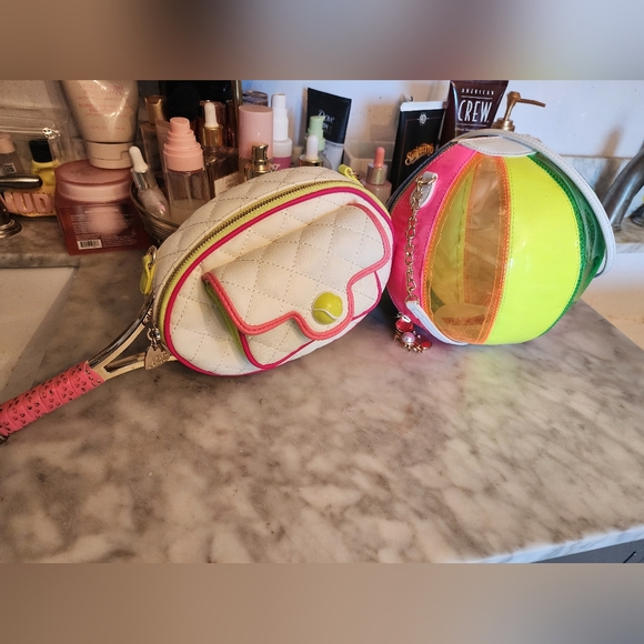 Betsey Johnson Beach Ball And Tennis Racket Bag Lot - Picture 1 of 6